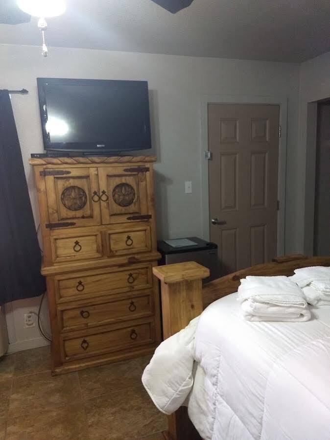 Whitten Inn Ван-Хорн Экстерьер фото